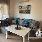 Apartamento Siviri Holiday Home *